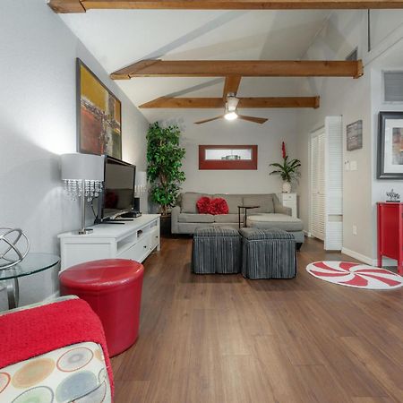 Hidden Couples Loft Retreat In Heights Foodie District تامبا المظهر الخارجي الصورة
