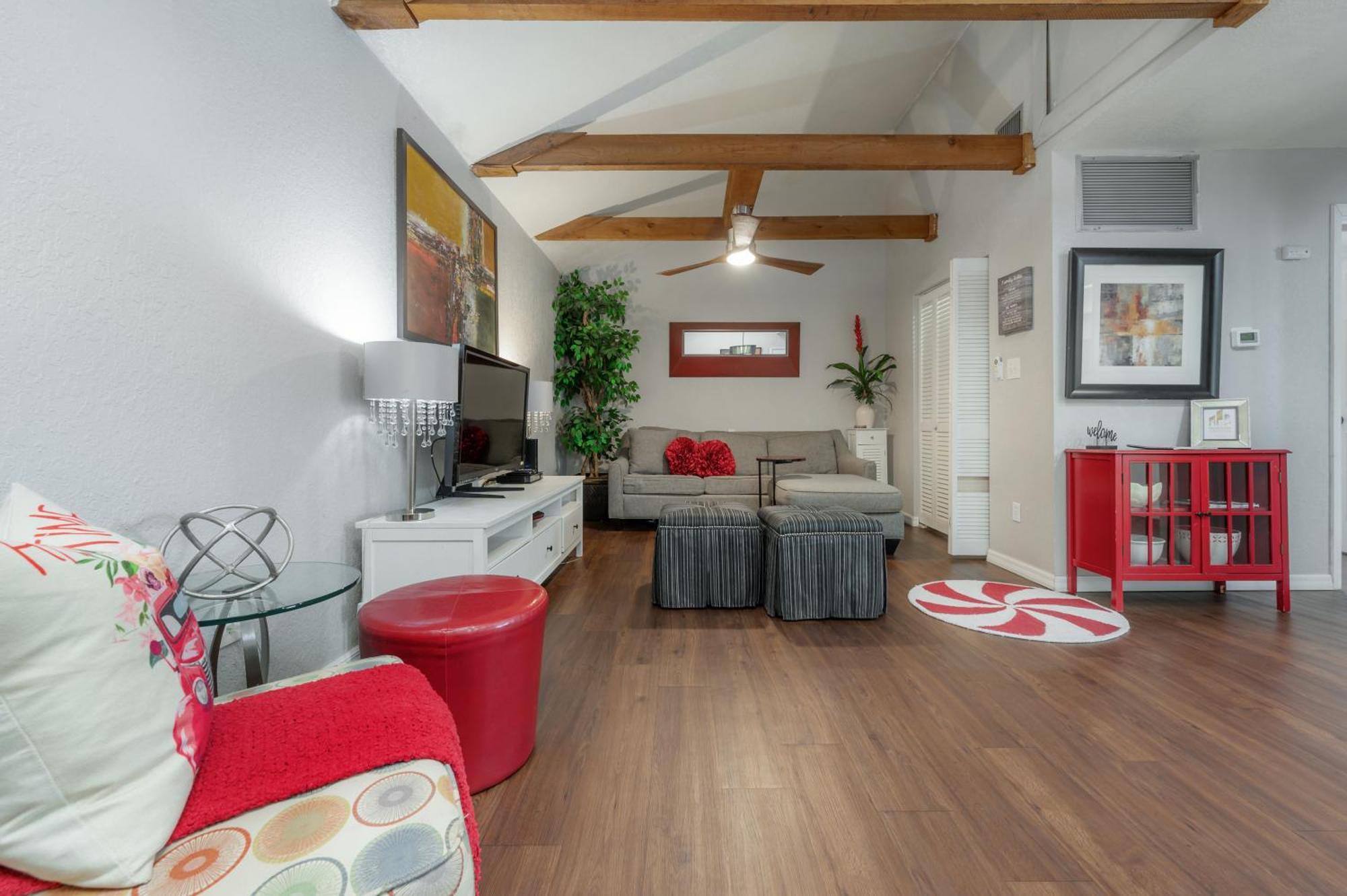 Hidden Couples Loft Retreat In Heights Foodie District تامبا المظهر الخارجي الصورة