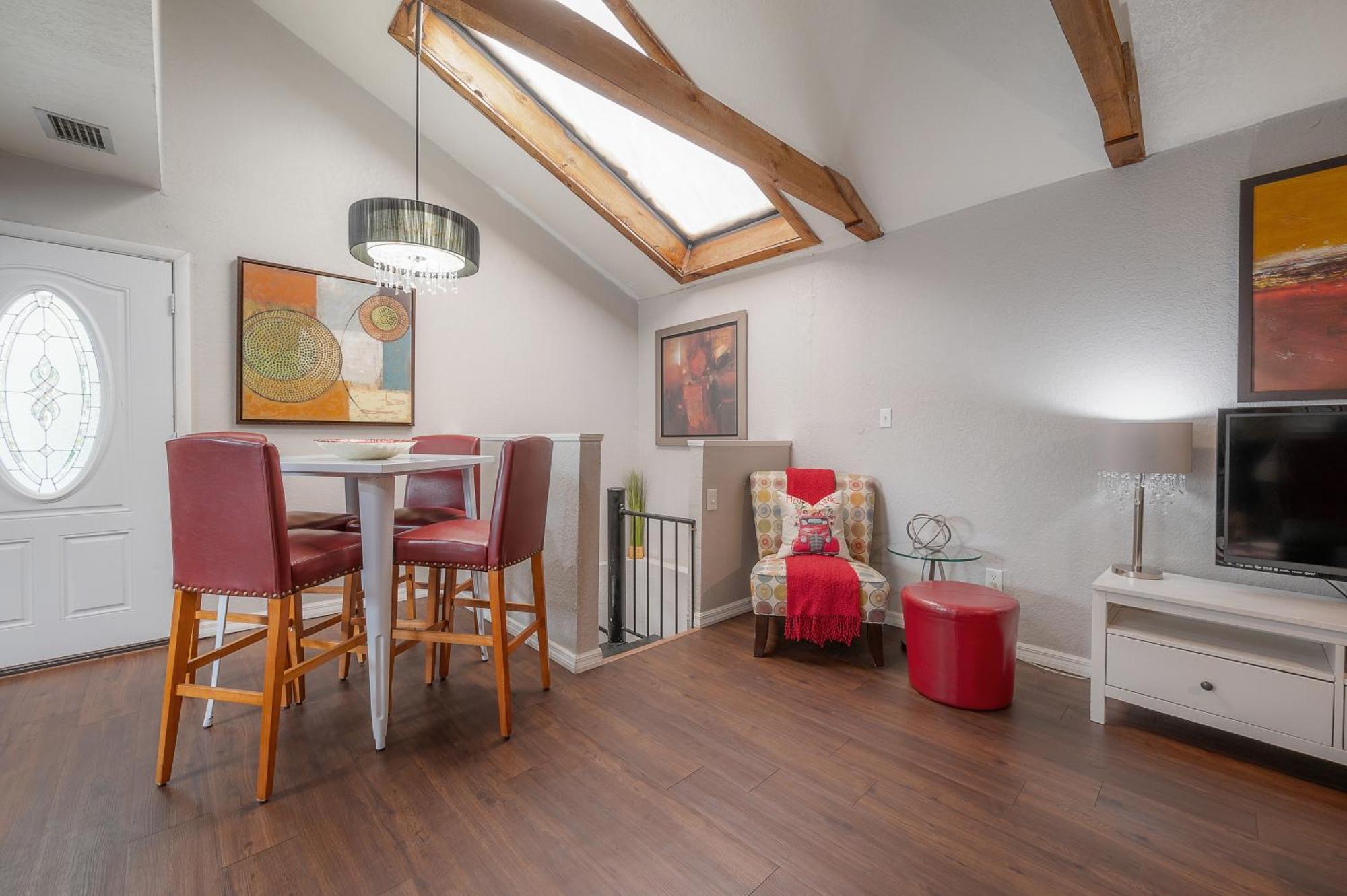 Hidden Couples Loft Retreat In Heights Foodie District تامبا المظهر الخارجي الصورة