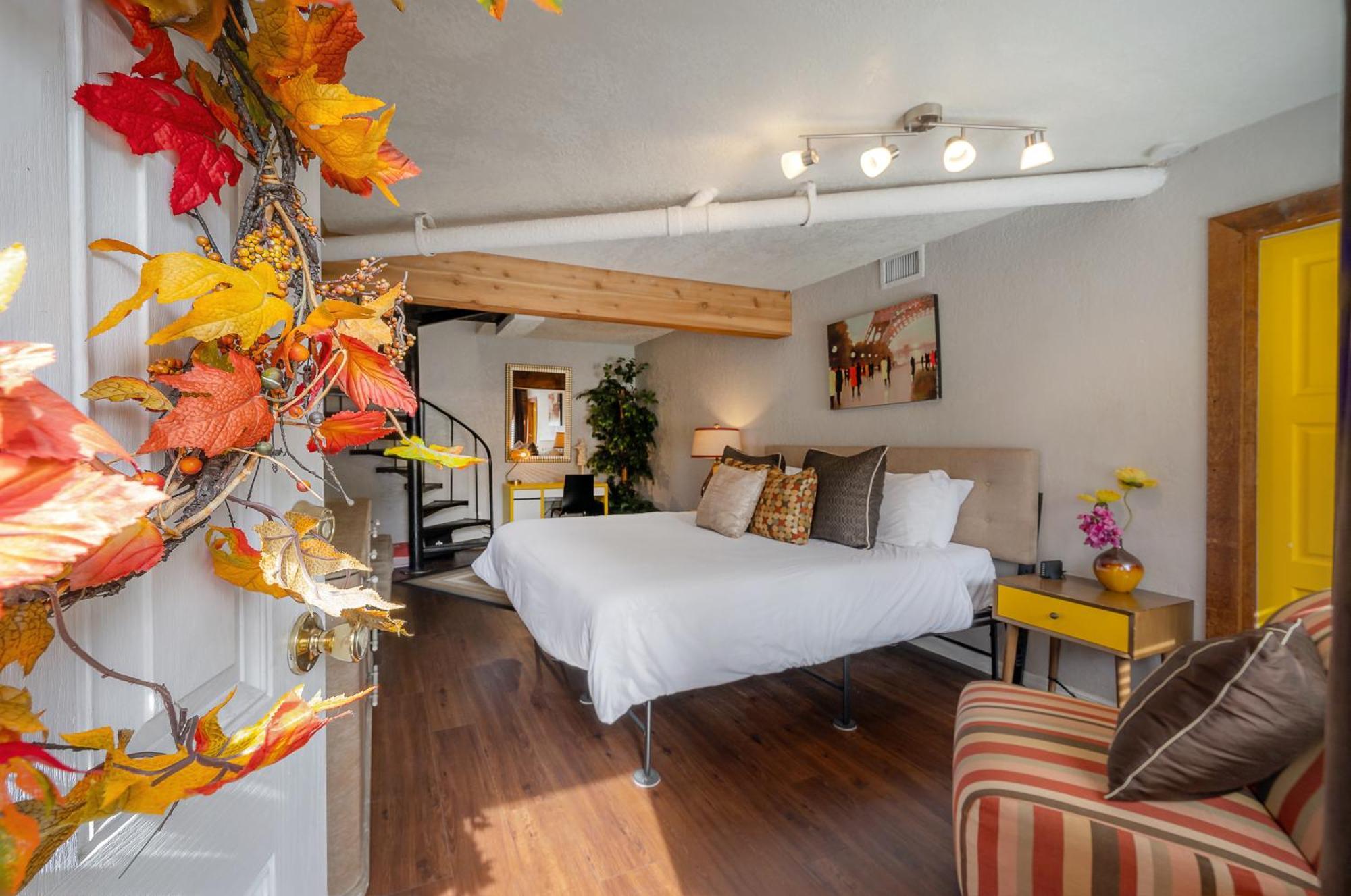 Hidden Couples Loft Retreat In Heights Foodie District تامبا المظهر الخارجي الصورة