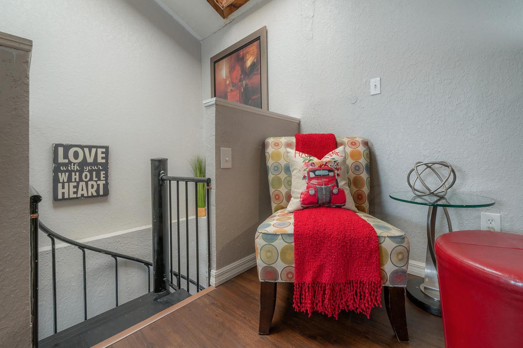 Hidden Couples Loft Retreat In Heights Foodie District تامبا المظهر الخارجي الصورة