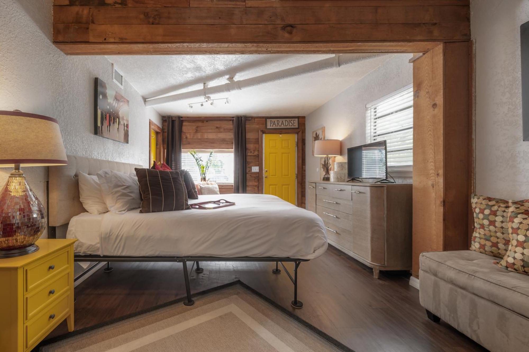 Hidden Couples Loft Retreat In Heights Foodie District تامبا المظهر الخارجي الصورة